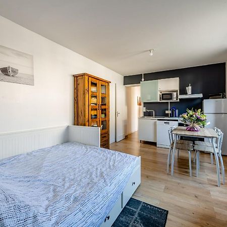 Maison De Plain Pied Avec Exterieur Lägenhet Floirac  Exteriör bild
